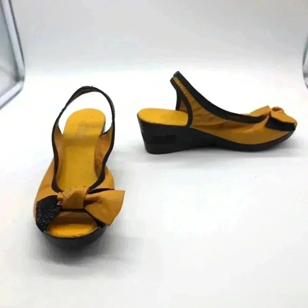 Lingjili Yellow Slingback Platforms sz 6.5 bow toe